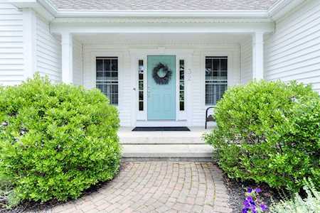 32 Marjorie Ln Rutland, MA 01543
