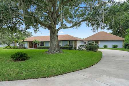 3325 Lakeview Dr Winter Haven, FL 33884