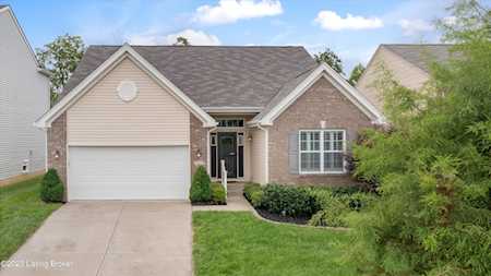 17031 Green Crest Ln Louisville, KY 40245