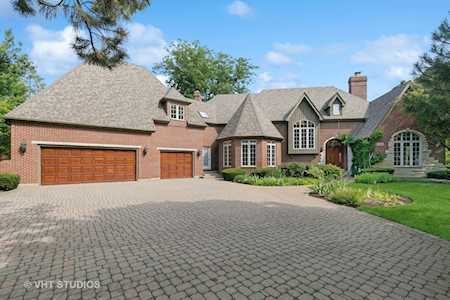 6520 Colonel Holcomb Dr Crystal Lake, IL 60012