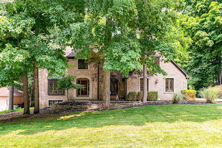452 Delegate Drive Columbus, OH 43235