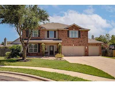 104 Bob Estes CV Round Rock, TX 78664