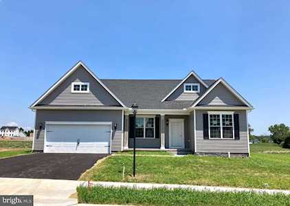 17 Nuthatch Drive #185 Gettysburg, PA 17325