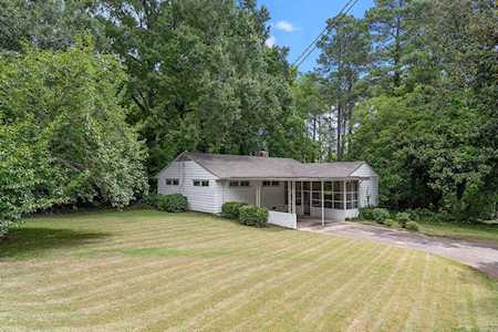 118 Clarendon Crescent Raleigh, NC 27610