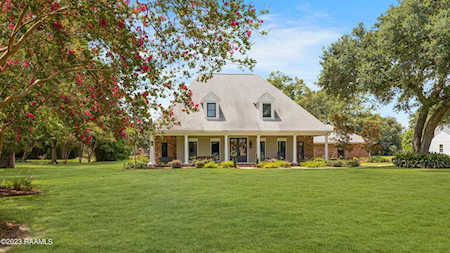 400 Lucerne Drive New Iberia, LA 70563