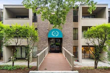 54 Shrewsbury Green Dr #D Shrewsbury, MA 01545