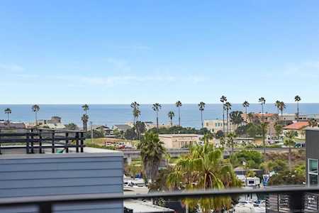 1570 Vista Del Mar Way #1 Oceanside, CA 92054