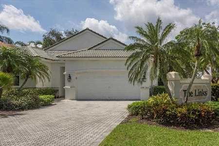 8321 Bob O Link Drive West Palm Beach, FL 33412