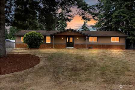 22716 123rd Ave NE Arlington, WA 98223