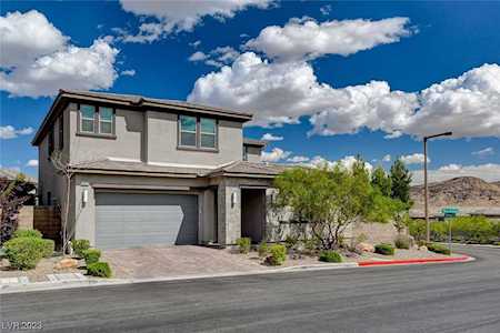 12377 Middle Creek St Las Vegas, NV 89138