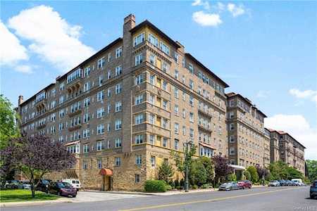 16 N Chatsworth Ave #414 Larchmont, NY 10538