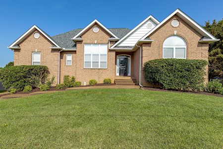 2769 Jutes Dr Thompsons Station, TN 37179