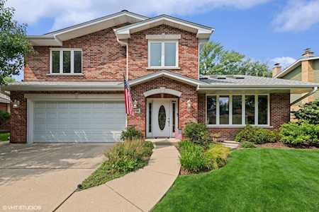 516 E Juniper Dr Palatine, IL 60074