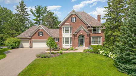 8798 Pheasant Run Road Woodbury, MN 55125