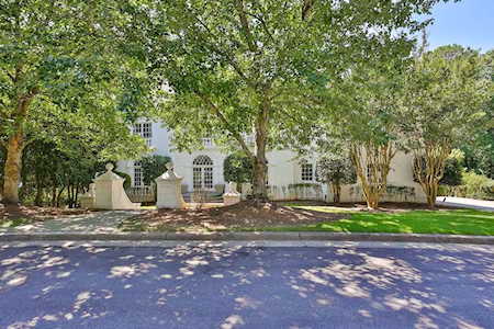 110 Larne Court Roswell, GA 30076