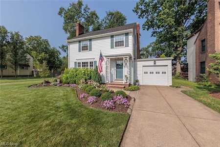 1558 Rockland Ave Rocky River, OH 44116