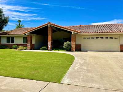 1901 Weyburn Way Bakersfield, CA 93309