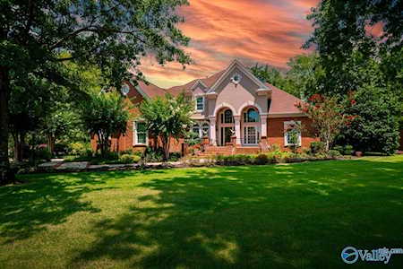 2610 SE Applewood Circle Decatur, AL 35603