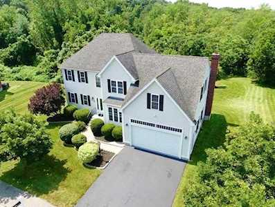 35 Wright Drive Marlborough, MA 01752