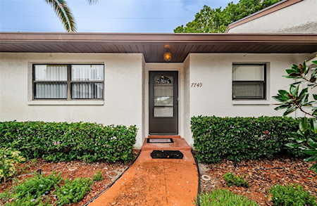 7749 Radcliffe CIRCLE Port Richey, FL 34668