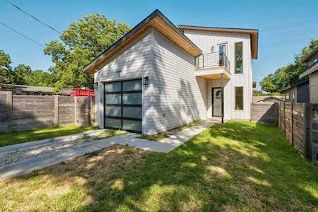 2606 S 4th ST #2 Austin, TX 78704