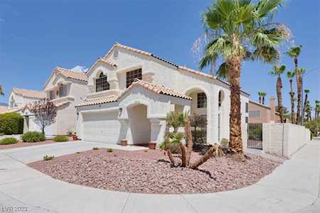 8400 Shady Shores Circle Las Vegas, NV 89128