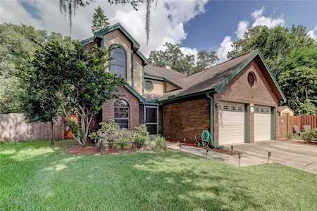 610 Greenglen Ln Palm Harbor, FL 34684