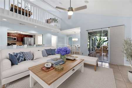 3351 Timberwood Cir Naples, FL 34105