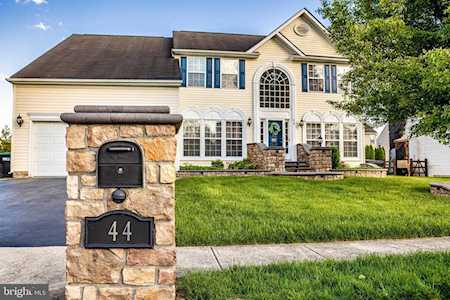 44 Annie Gillis Ln Smyrna, DE 19977