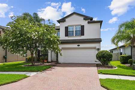 1806 Nature View Dr Lutz, FL 33558