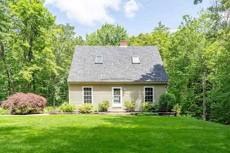 142 Sunny Oaks Terrace Strafford, NH 03884