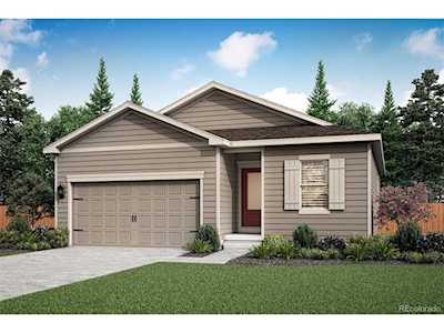 1083 Gianna Ave Fort Lupton, CO 80621