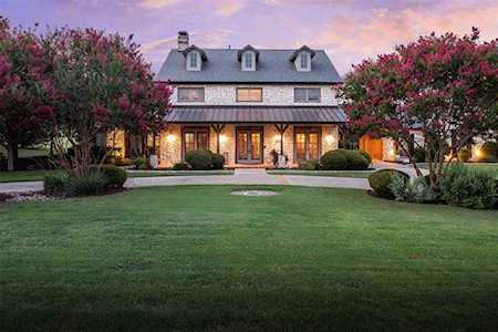 711 Glenwood Circle Fairview, TX 75069