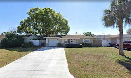 7320 37th Ave N St. Petersburg, FL 33710
