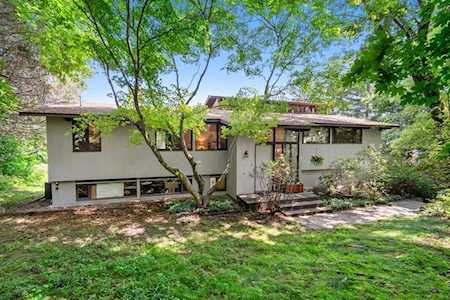 20 Meadowbrook Road Westwood, MA 02090