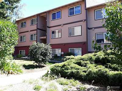 17430 Ambaum Blvd S #27 Burien, WA 98148
