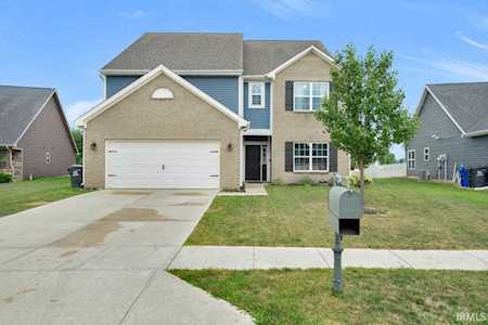 1221 CANTERVIEW Way Kokomo, IN 46901
