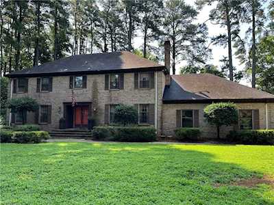 1517 Southwick Rd Virginia Beach, VA 23451