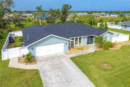 286 Mark Twain Ln Rotonda West, FL 33947