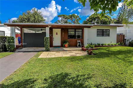 1817 SW 11th St Fort Lauderdale, FL 33312