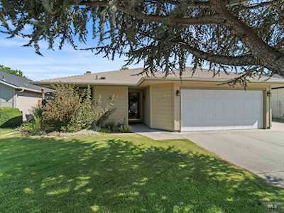 3722 W Stanwich Dr Meridian, ID 83646