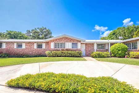 410 NW Spanish River Blvd Boca Raton, FL 33431