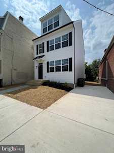 909 N Lincoln St Wilmington, DE 19805