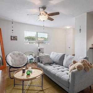 2207 Leon ST #307 Austin, TX 78705
