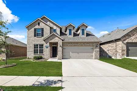 212 Darlington Trail Fort Worth, TX 76131