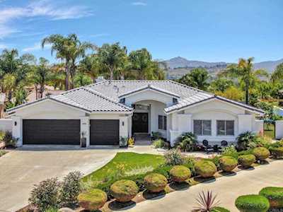 3291 Via Zamora Escondido, CA 92029