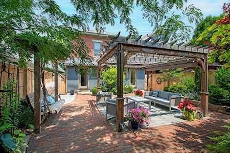 243 E Whittier Street Columbus, OH 43206