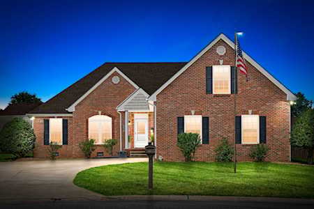 288 Bellshire Dr Clarksville, TN 37043