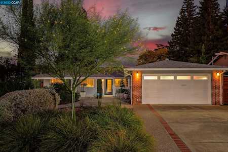 140 Torrey Pine Ct Walnut Creek, CA 94598