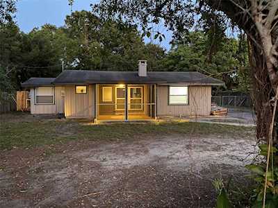 3641 26th St W Bradenton, FL 34205